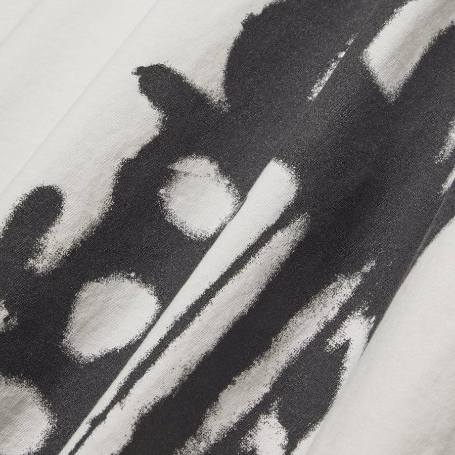CREAM SP5 5LUMINUM TEE | SP5DER | KING SPIDER